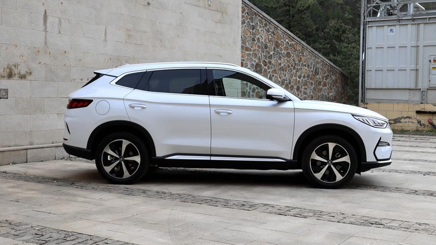 比亚迪evsuv(比亚迪EVsuv)