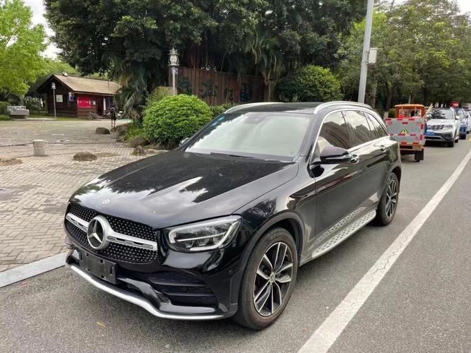 奔驰15万一20万车图片(奔驰20多万最漂亮的车)