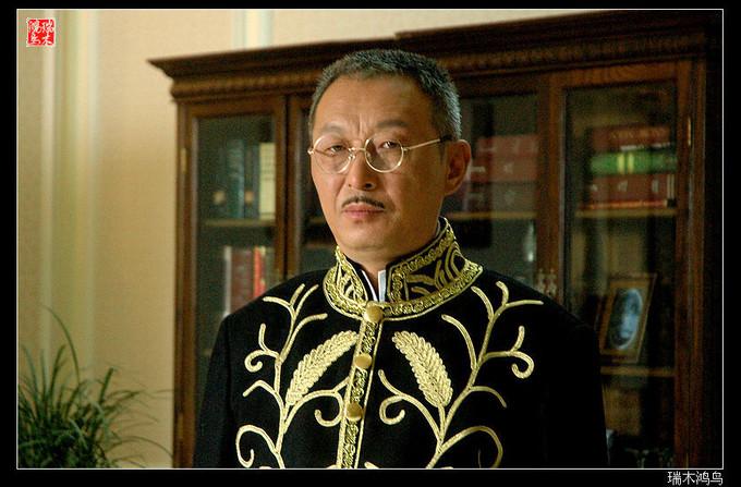 解密演员表的校长大马戏演员表(解密电视剧校长的结局)