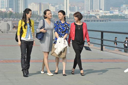 漂亮主妇演员表香港同盟演员表(电视剧漂亮主妇主要演员名单)