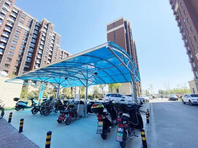 电瓶车充电棚图片(电瓶车充电棚图片真实)