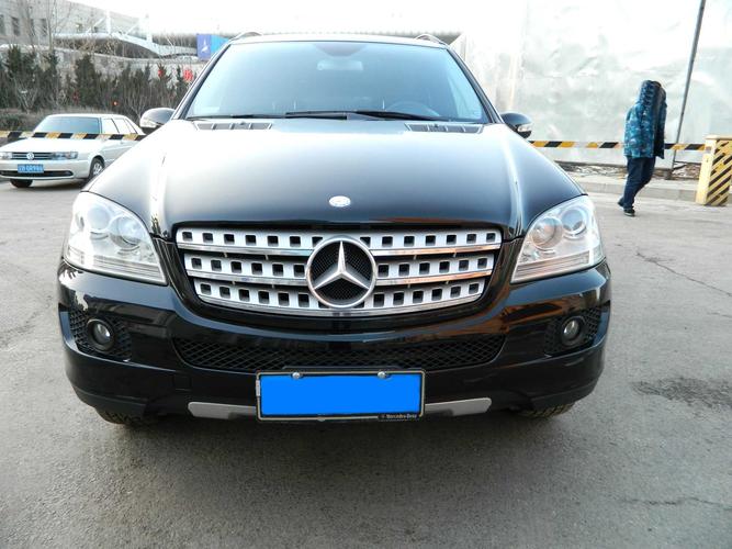 奔驰60万左右的suv(奔驰60万左右的车是哪一款轿车)