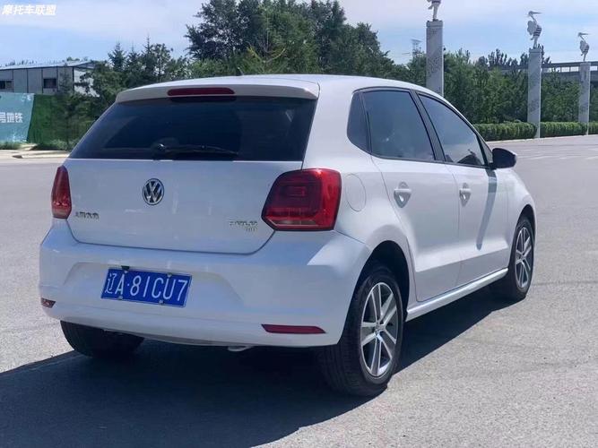 上海大众polo自动挡图片(上海大众polo报价自动)