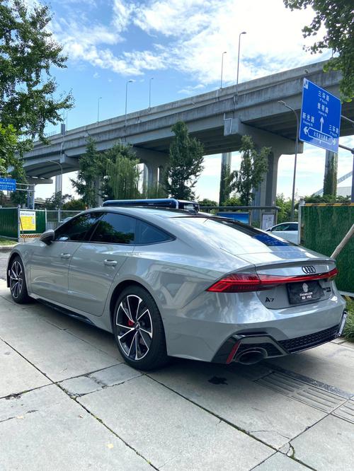 奥迪a7最美轿跑(奥迪a7最美轿车)
