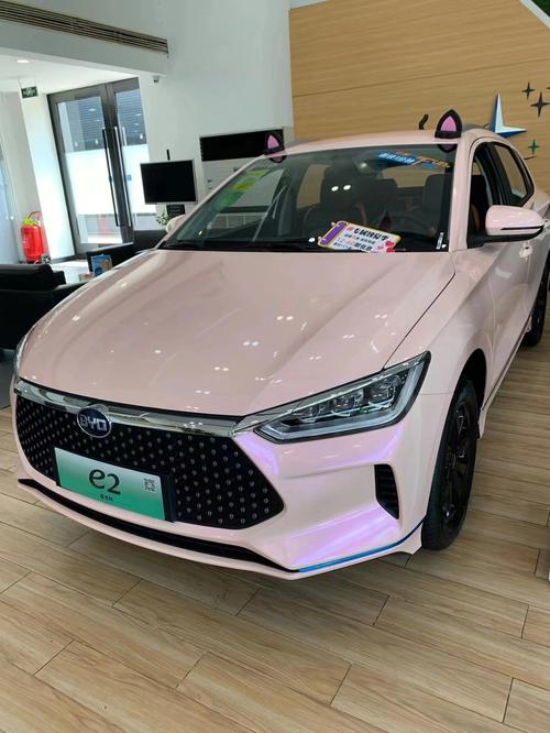 比亚迪电动汽车3万左右(比亚迪电动汽车3万左右彩色)