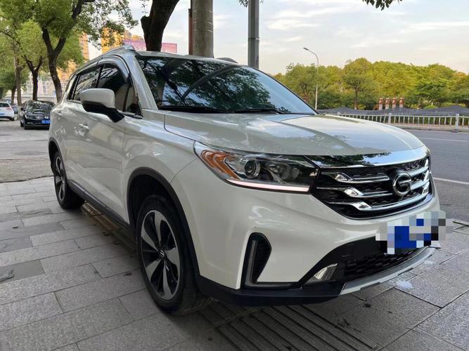 传祺gs4自动挡落地多少钱(广汽传祺10万左右suv)