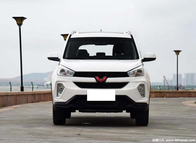 五菱宏光高配最新款(五菱宏光高配最新款SUV)