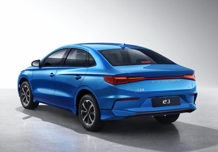 byd电动汽车价格及图片欣赏(byd电动小汽车价格)