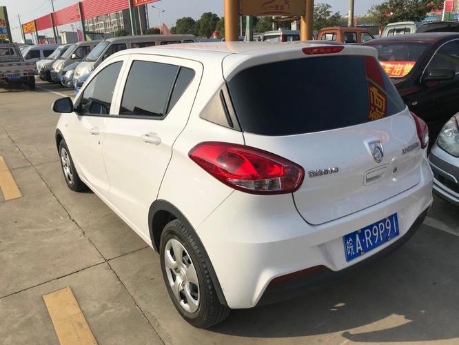 二手车1一3万手动挡(二手车1一3万手动挡车型)