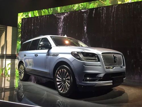 福特林肯报价及图片几何汽车的科技感(福特林肯领航员报价)