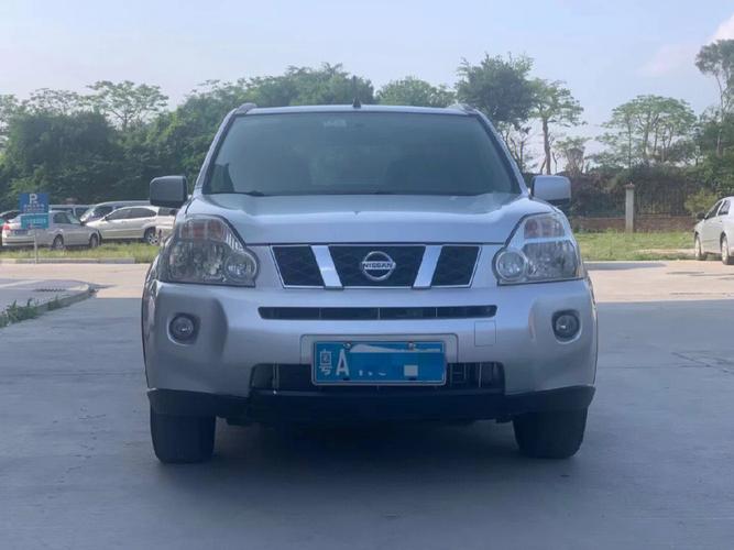 二手车尼桑suv(二手车尼桑奇骏)