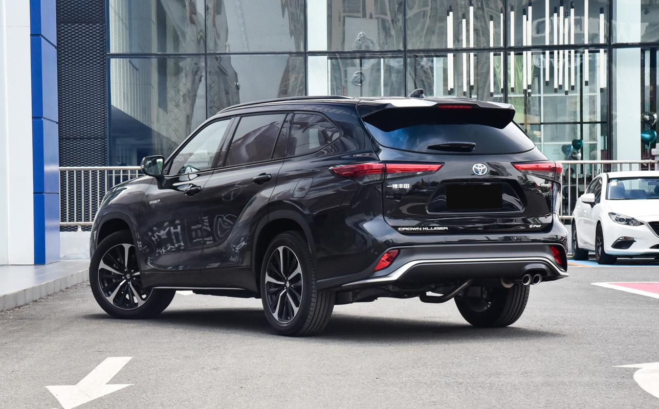 丰田最新混动版suv(丰田最新混动版suv六座)