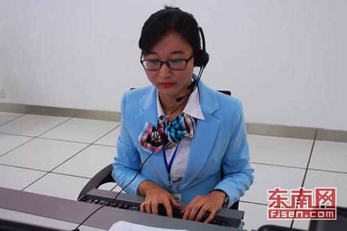 保险客服员工待遇怎么样(保险客服专员是干什么工作)