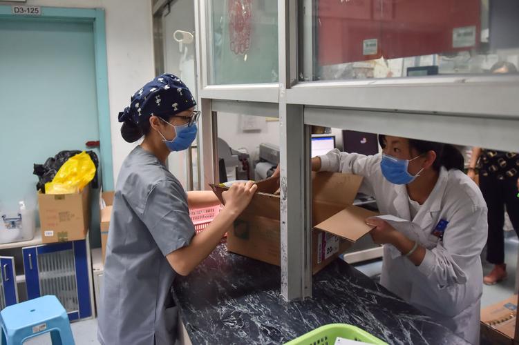 药房护士工资待遇(药房的护士叫什么)