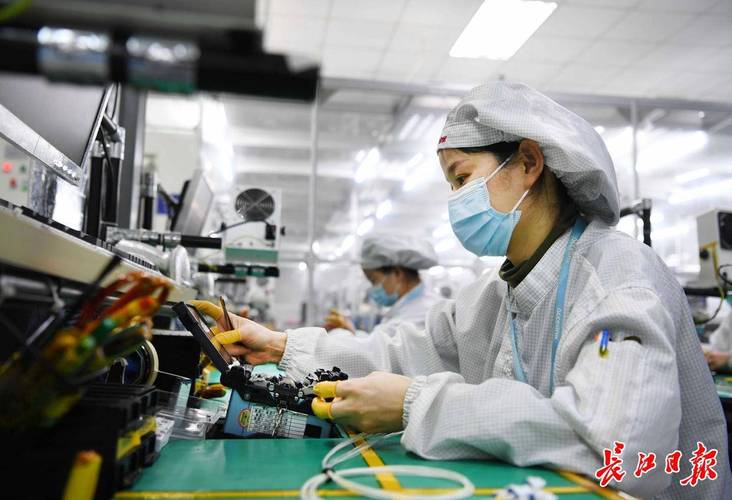 武汉光迅科技普工工资待遇(武汉光迅待遇怎么样)
