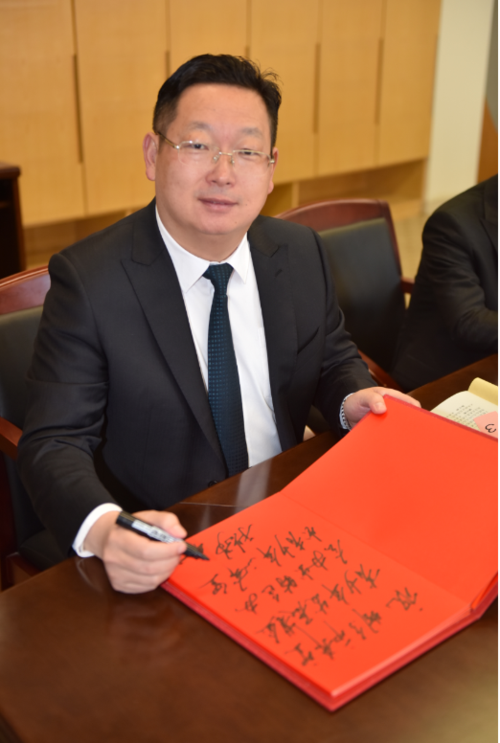 烟台埃维集团待遇(烟台埃维集团董事长是哪里)