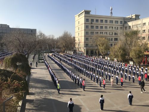 乌鲁木齐52中学待遇(乌鲁木齐52中学在哪个位置)