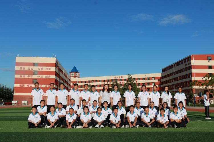 重庆第二外国语学校老师待遇(重庆第二外语学校教师招聘)