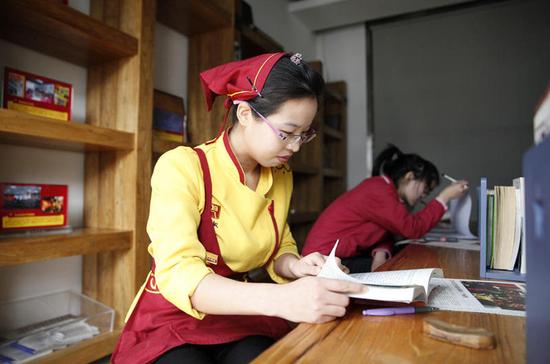 南京商店服务员待遇(南京服务员招聘b0ss直聘)