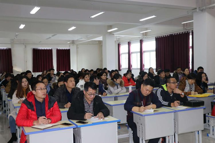 尚师重德教育待遇(尚德学校教师待遇)