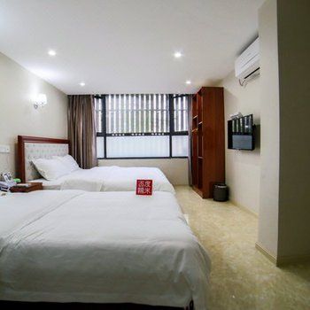 成都鑫锦新物流有限公司待遇怎么样(成都鑫锦商务酒店)