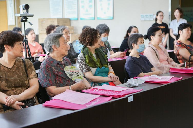 嘉善村镇银行待遇(嘉兴村镇银行)