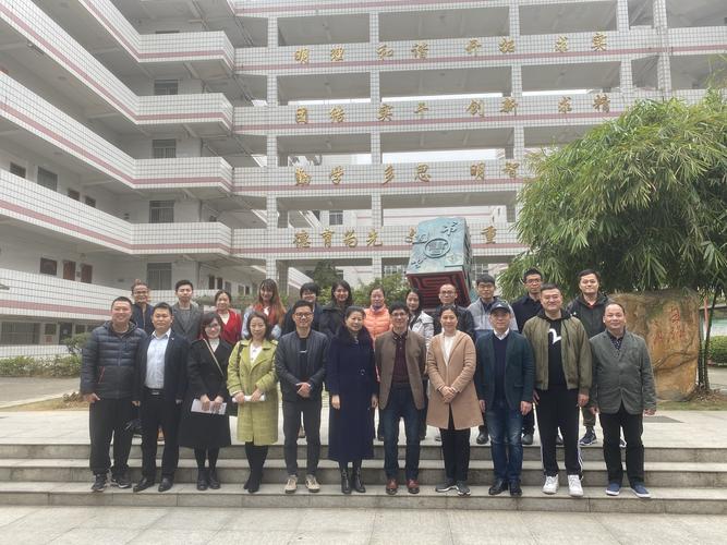 南宁三美学校老师待遇(南宁三美学校教师待遇812万是真的吗)