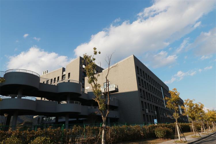 杭州爱特电子待遇(爱特电子商务有限公司)