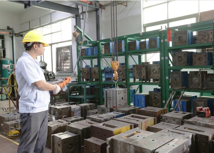 东莞模具工资待遇怎么样(东莞模具工厂)