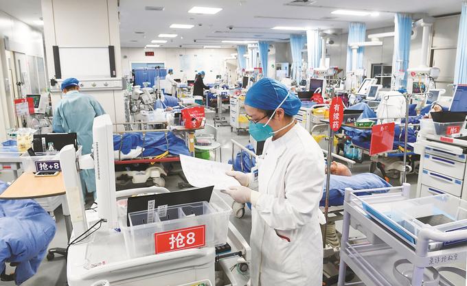 南京鼓楼医院护士工资待遇(南京鼓楼医院护士工资高吗)