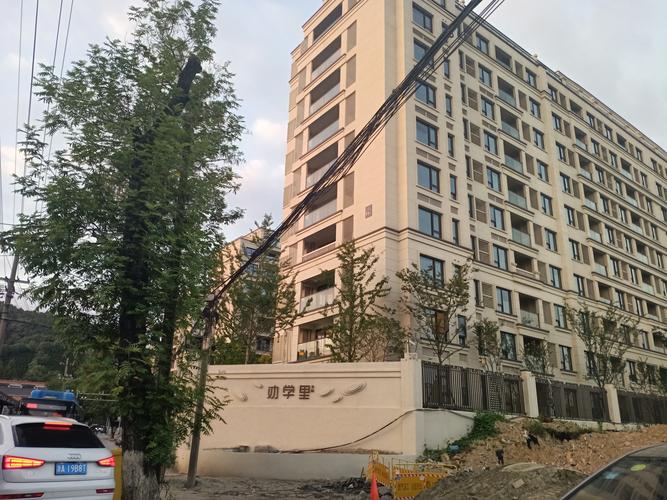 杭州万科待遇怎么样(杭州万科怎么样待遇好不好)