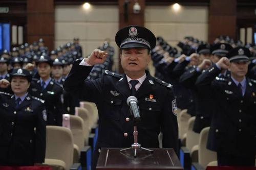 成都市法警待遇(成都司法警官)