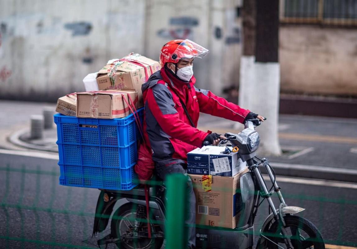 义乌快递员待遇怎么样(义乌快递员招聘信息)