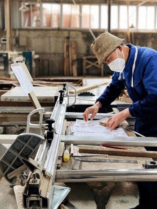 家具厂采购工资待遇(家具厂材料采购)