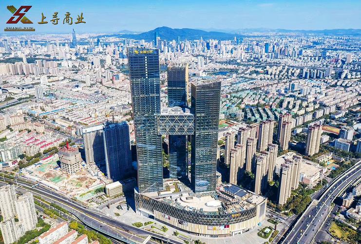 昆明金鹰物业的工资待遇(金鹰物业公司是双休吗)