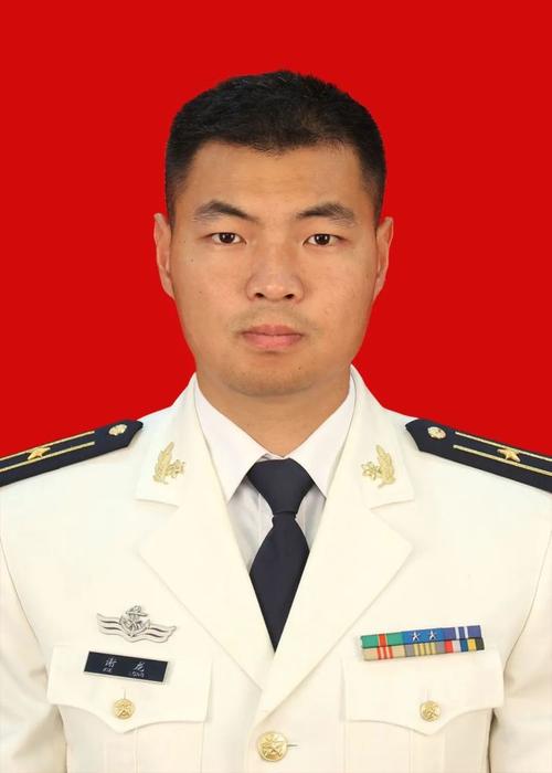 海警中尉的待遇(海警中士工资)