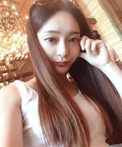 美女 娱乐 资讯微博-{下拉词