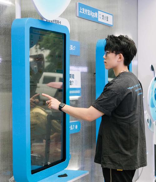 房产证样本-{下拉词