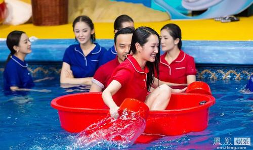 偶像娱乐资讯-{下拉词