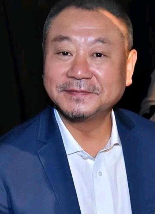 娱乐资讯范伟-{下拉词