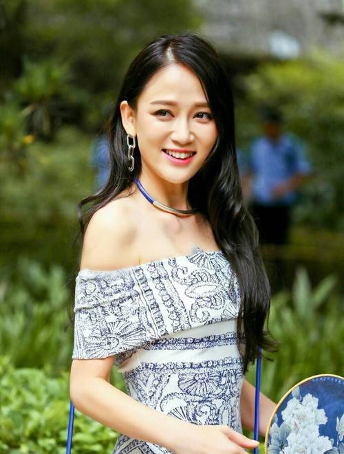 娱乐资讯陈乔恩-{下拉词