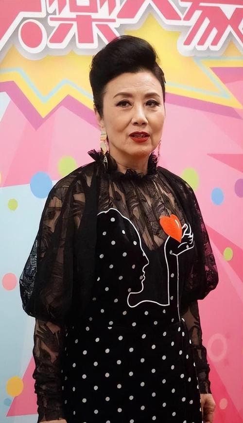 汪明荃娱乐资讯-{下拉词