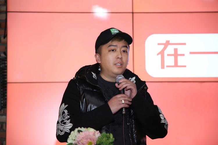 苏木娱乐资讯官网网址是多少(苏木木本人照片)