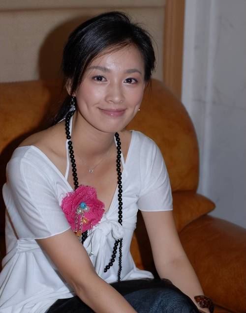 张庭夫妇娱乐资讯-{下拉词